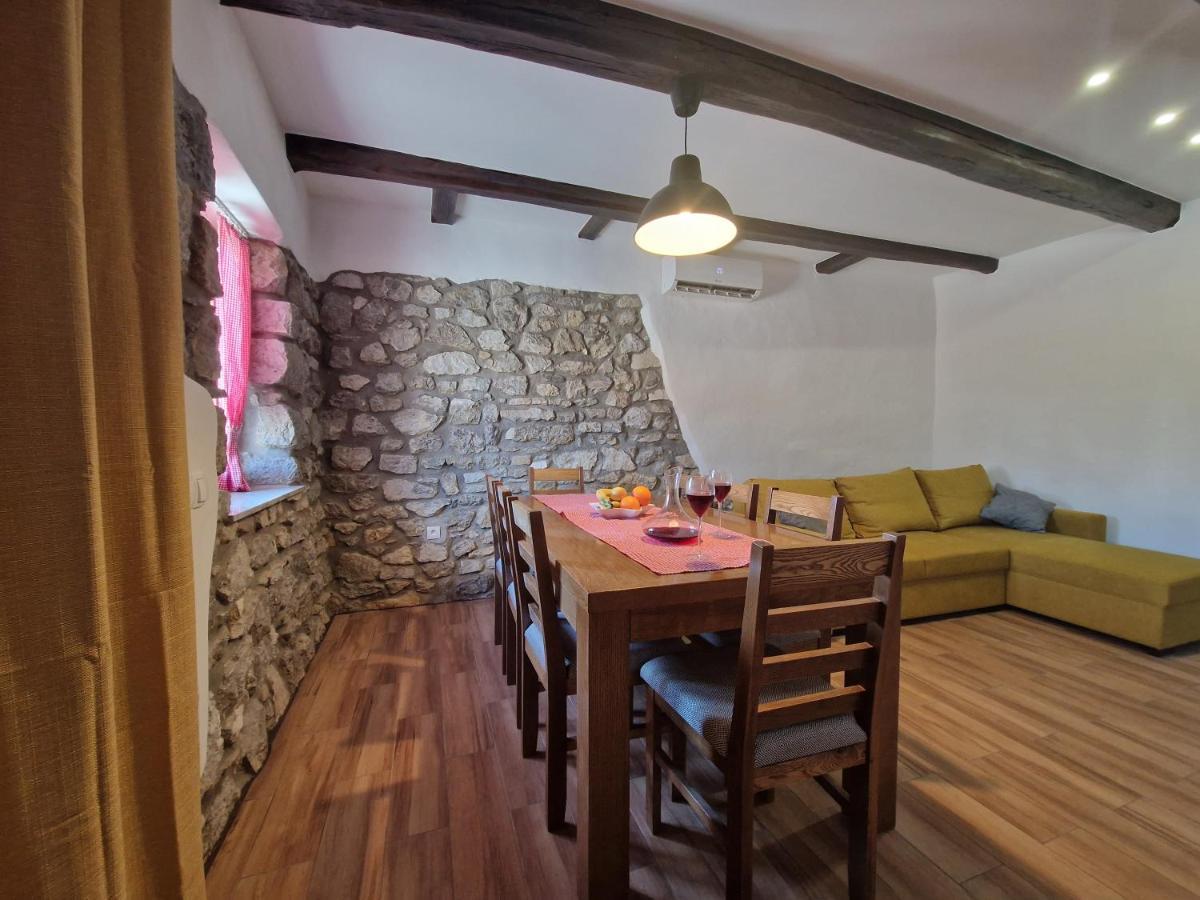 Ruralna Kuca Za Odmor Villa Pozun Ozalj Esterno foto